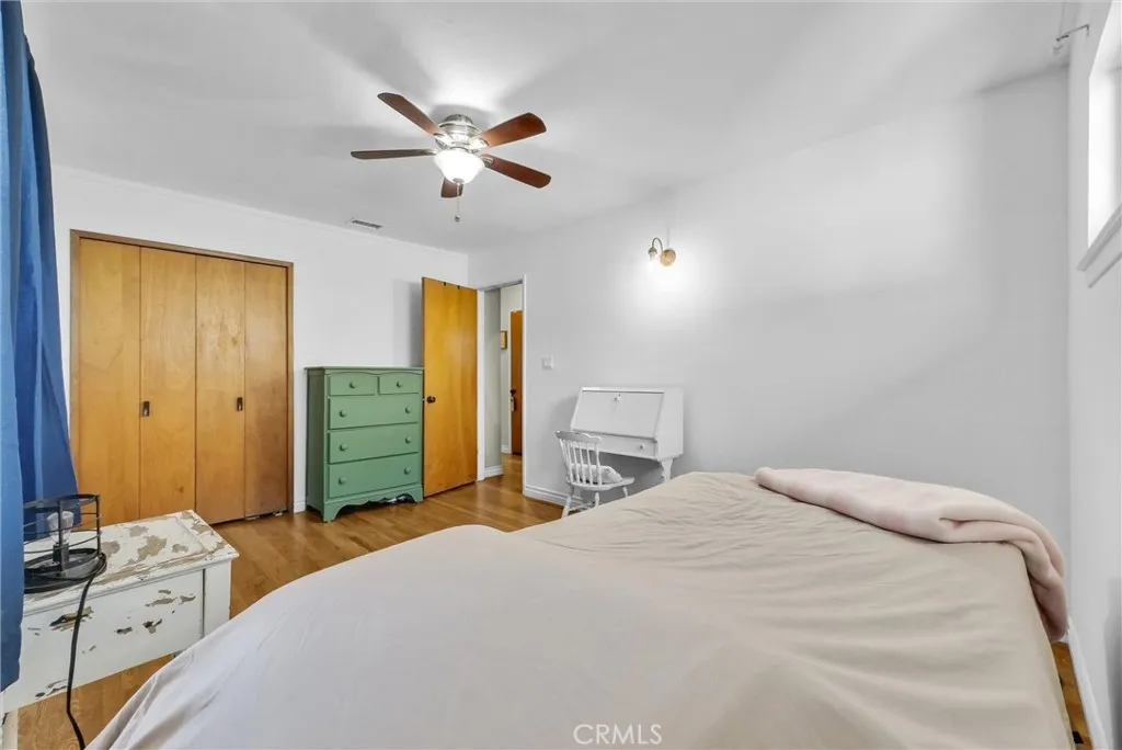 350 E Hacienda, Corona, California 92879 home-pic-20