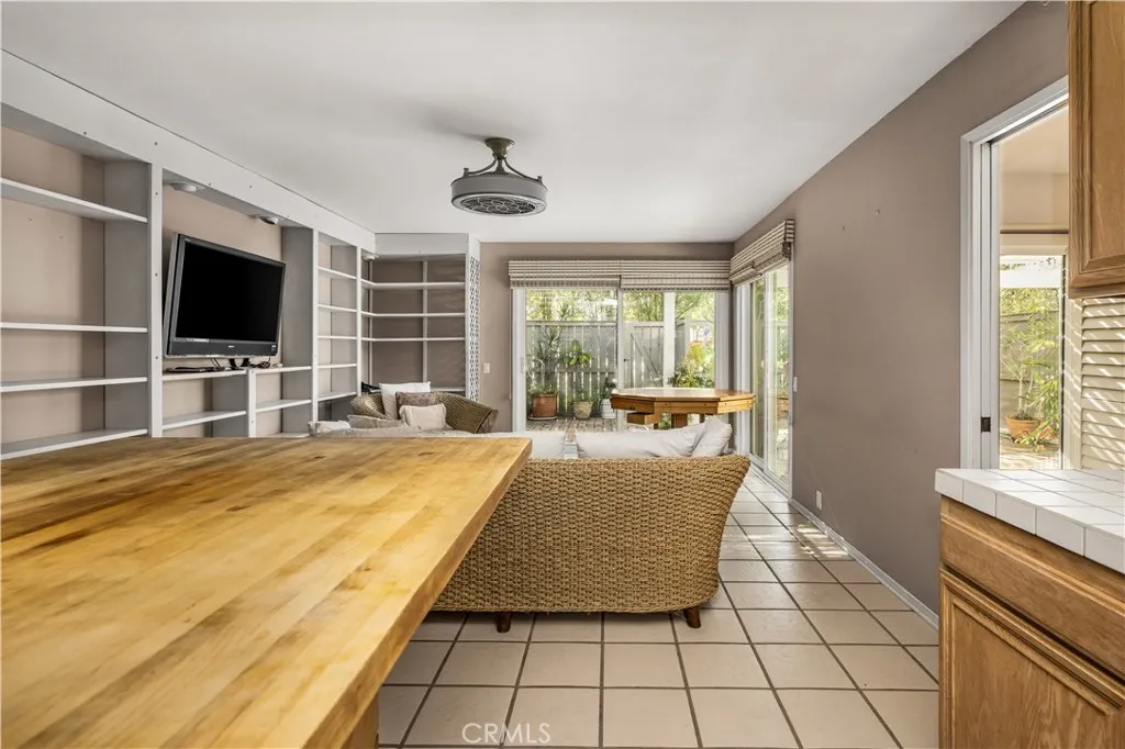 19731 Shorecliff, Huntington Beach, California 92648 home-pic-15
