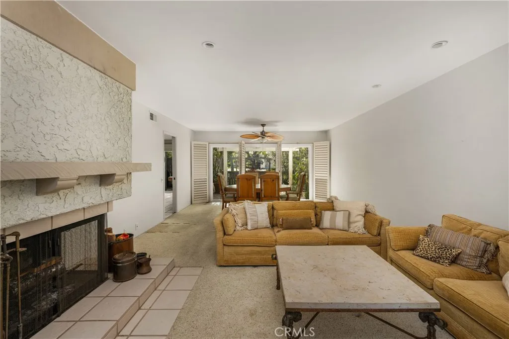 19731 Shorecliff, Huntington Beach, California 92648 home-pic-8