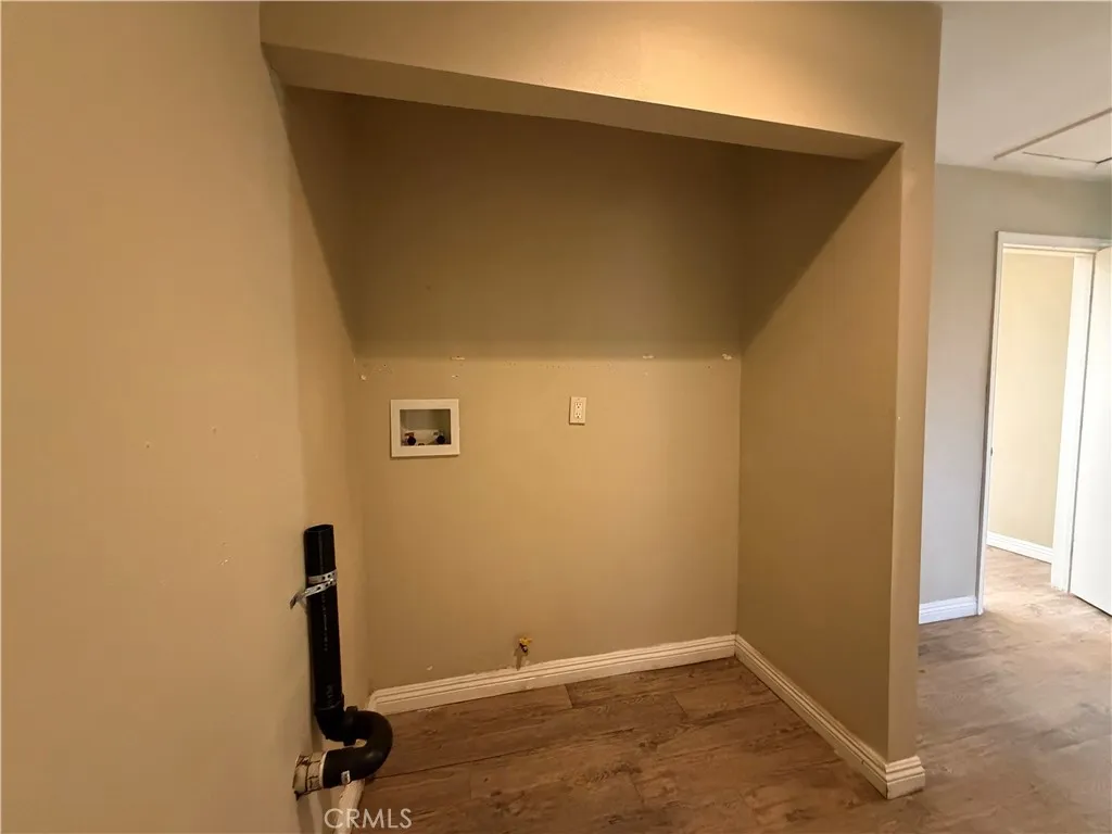 3924 W 104th, Inglewood, California 90303 home-pic-11