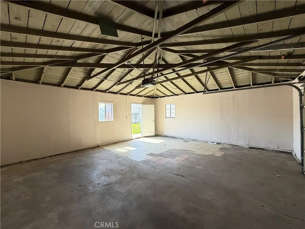 3924 W 104th, Inglewood, California 90303 home-pic-17