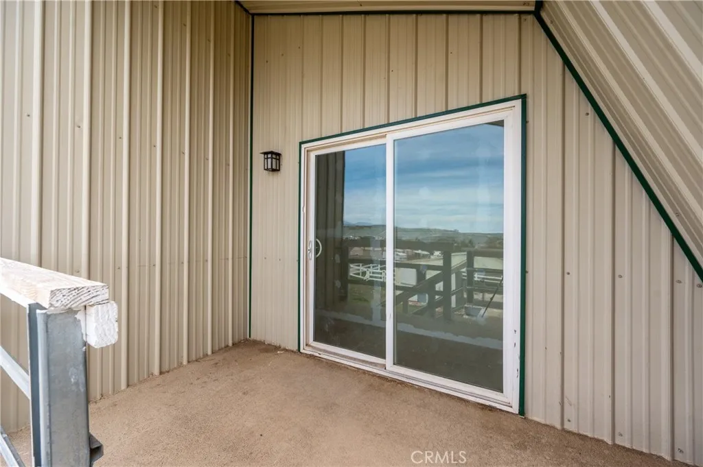 957 Sierra Hills Lane, Palmdale, California 93550 home-pic-45