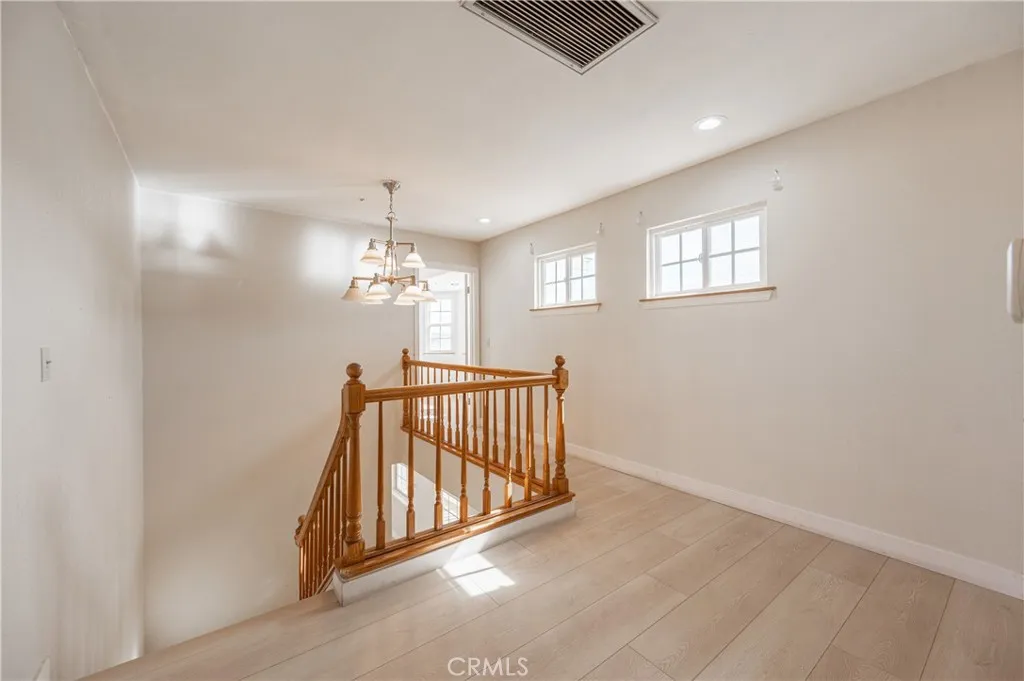 957 Sierra Hills Lane, Palmdale, California 93550 home-pic-28