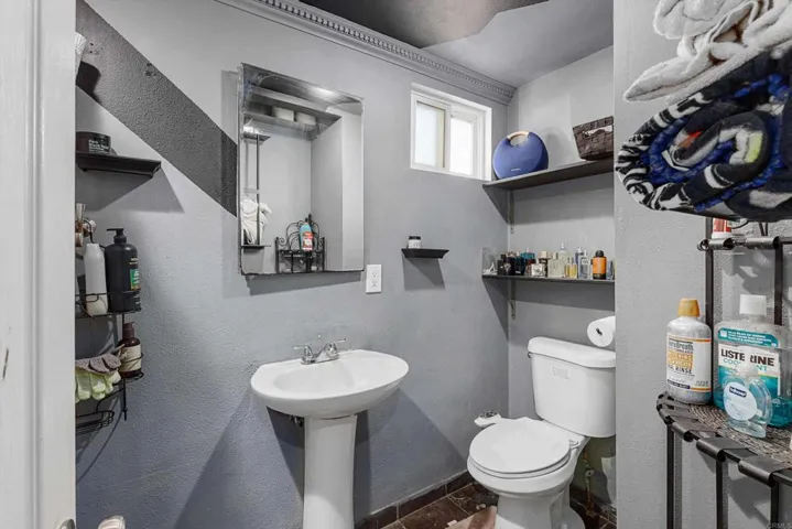999 E Division St B27, National City, California 91950