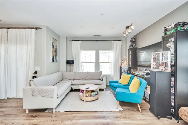 7331 Shelby 8, Rancho Cucamonga, California 91739