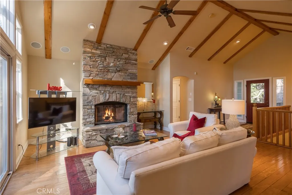 173 Grizzly Road, Lake Arrowhead, California 92352 home-pic-8