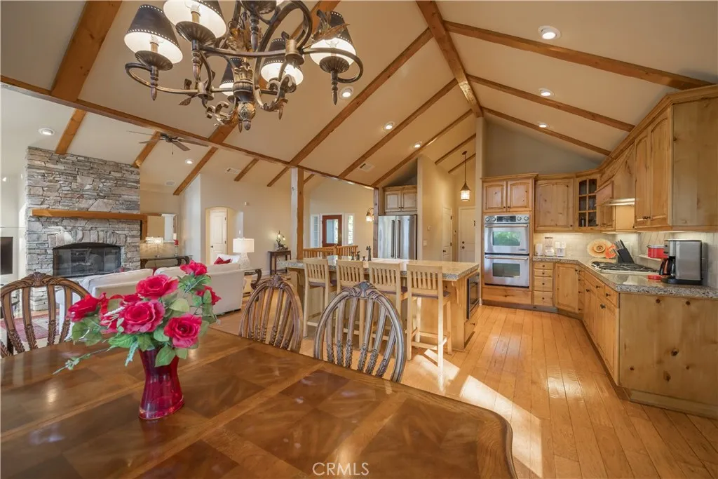173 Grizzly Road, Lake Arrowhead, California 92352 home-pic-12