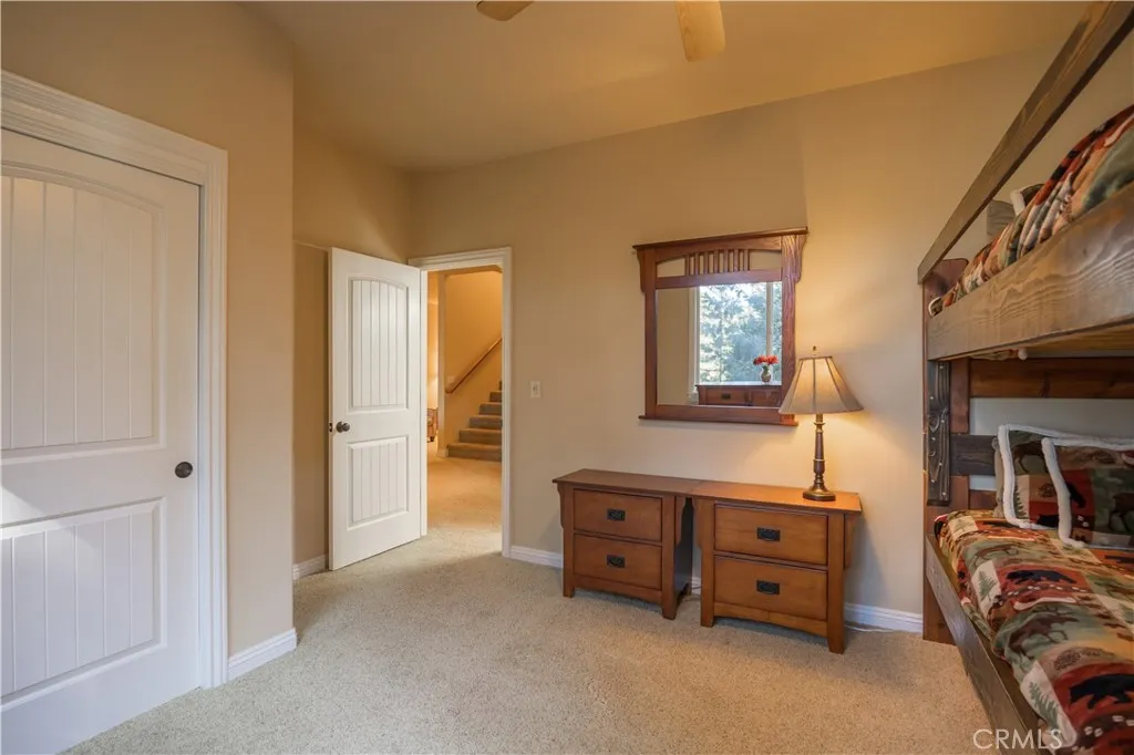 173 Grizzly Road, Lake Arrowhead, California 92352 home-pic-37