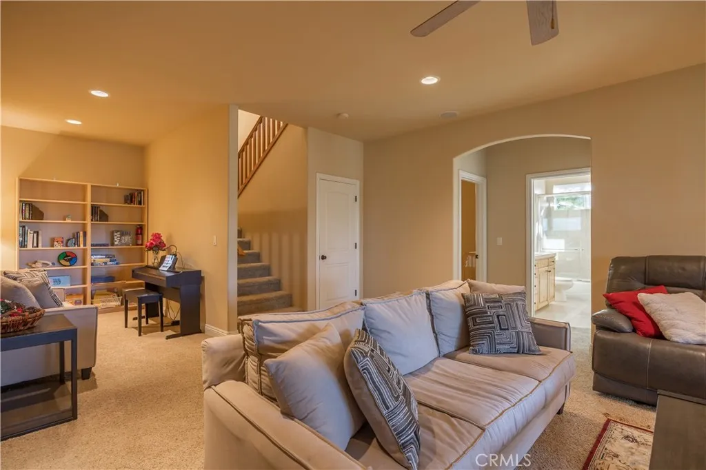 173 Grizzly Road, Lake Arrowhead, California 92352 home-pic-26