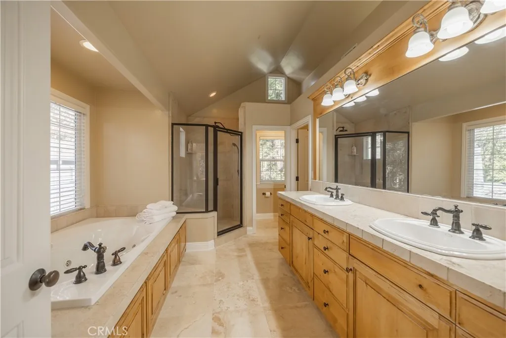 173 Grizzly Road, Lake Arrowhead, California 92352 home-pic-18