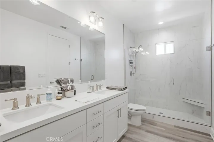 Master Suite Bathroom