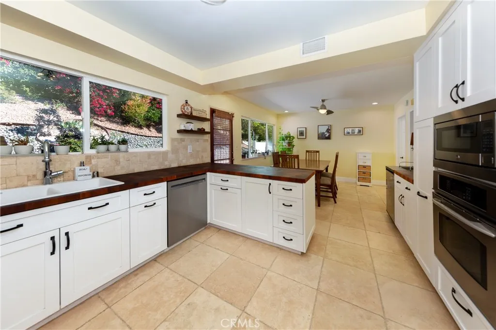 12441 Daryl Avenue, Granada Hills, California 91344 home-pic-11