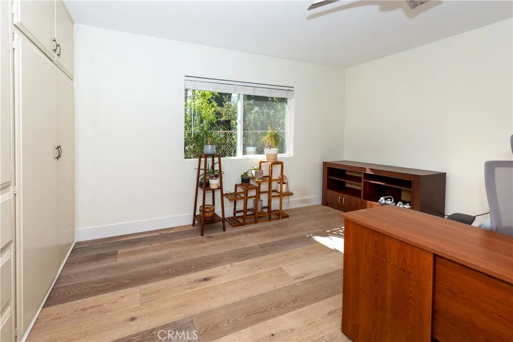 12441 Daryl Avenue, Granada Hills, California 91344 home-pic-22
