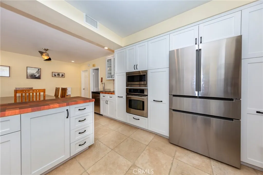 12441 Daryl Avenue, Granada Hills, California 91344 home-pic-10