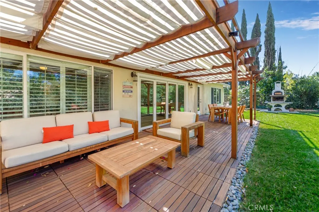 12441 Daryl Avenue, Granada Hills, California 91344 home-pic-26