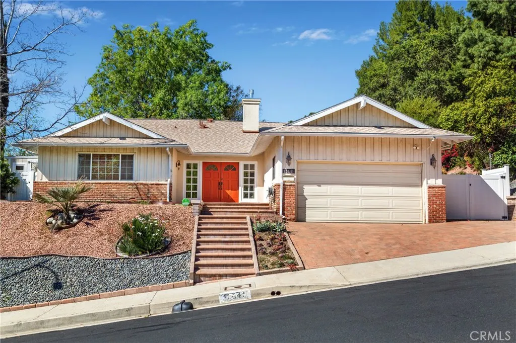 12441 Daryl Avenue, Granada Hills, California 91344 home-pic-1