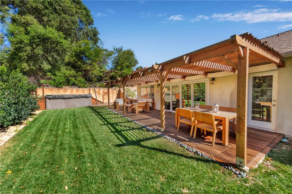 12441 Daryl Avenue, Granada Hills, California 91344 home-pic-28