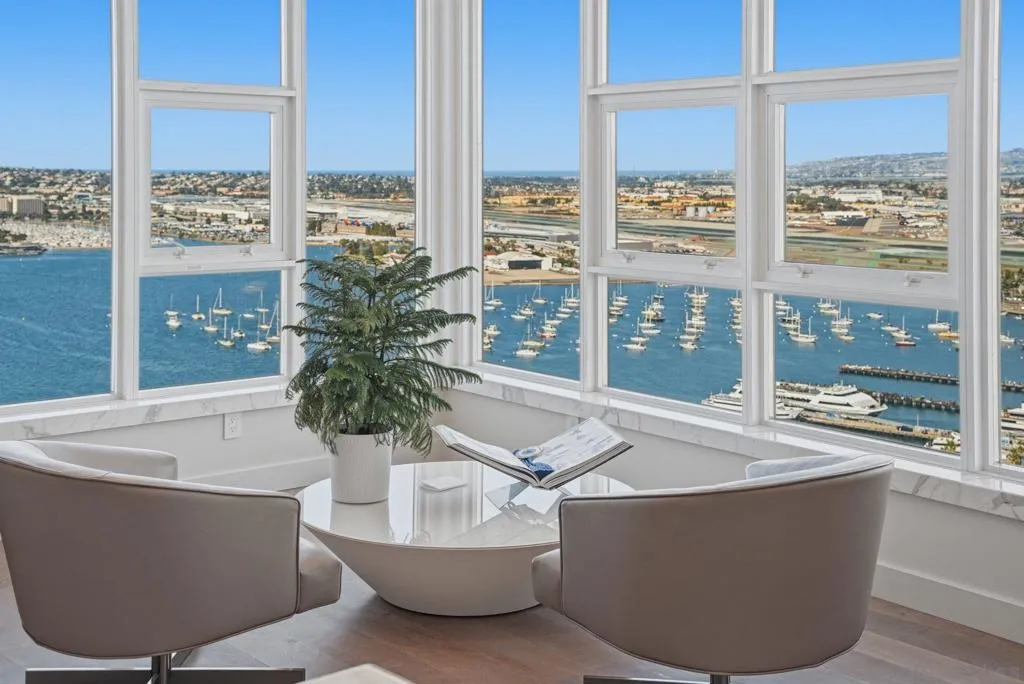 1325 Pacific Hwy 3503, San Diego, California 92101 home-pic-46