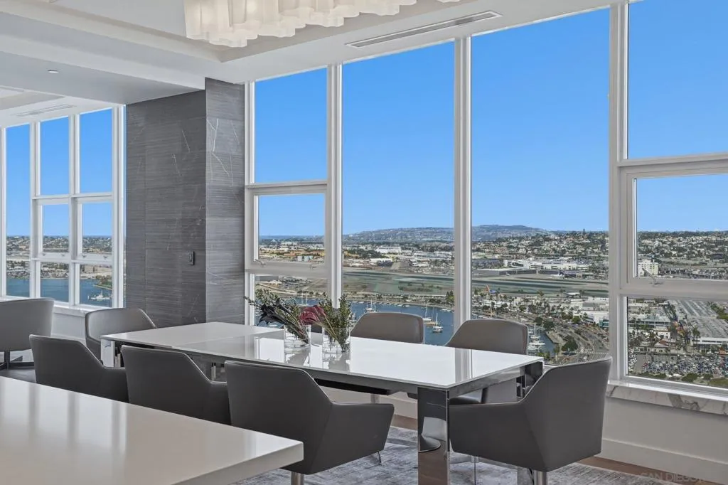 1325 Pacific Hwy 3503, San Diego, California 92101 home-pic-7