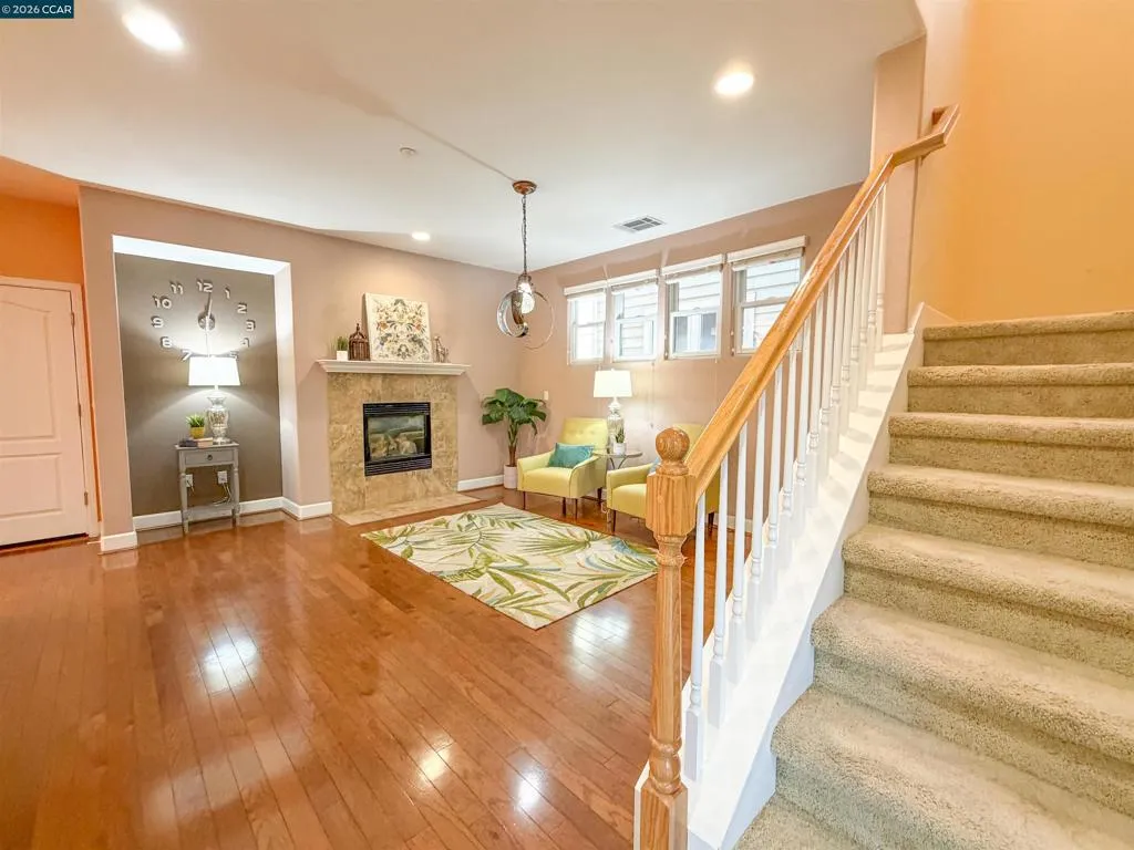3198 3198 S Front St, Hercules, California 94547 home-pic-9
