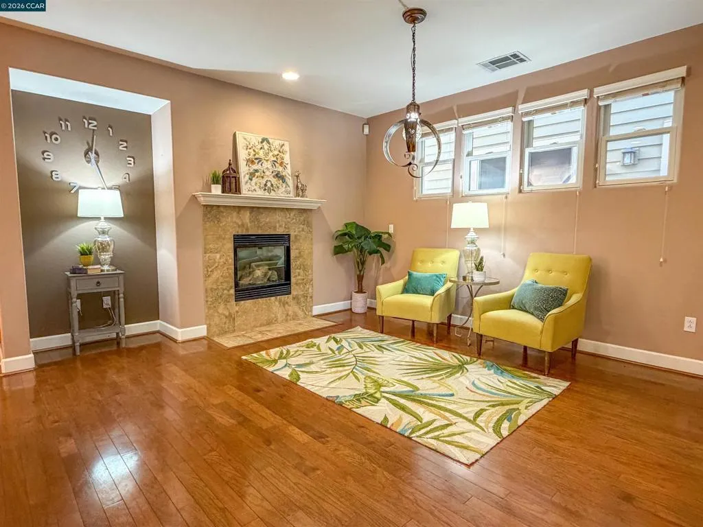 3198 3198 S Front St, Hercules, California 94547 home-pic-16