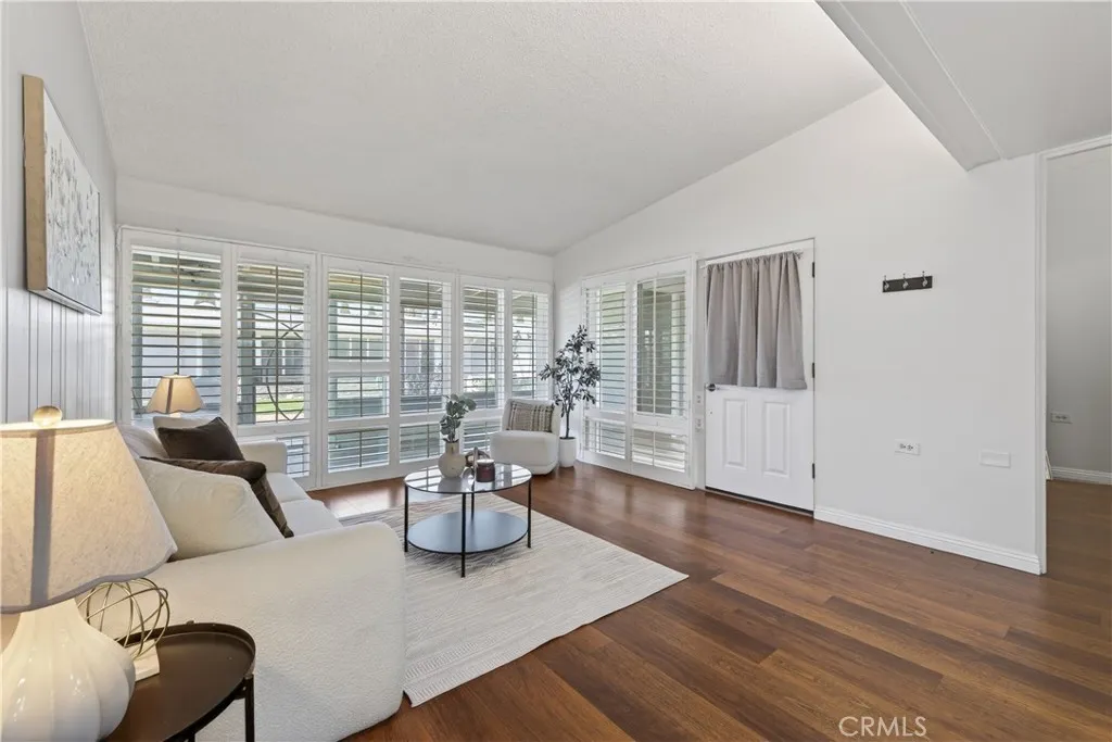 1200 Canoe Brook Drive 19d, Seal Beach, California 90740 home-pic-16