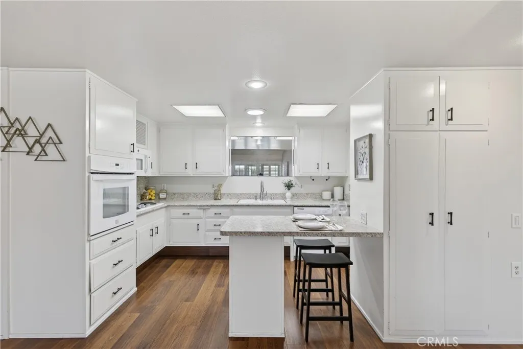 1200 Canoe Brook Drive 19d, Seal Beach, California 90740 home-pic-11