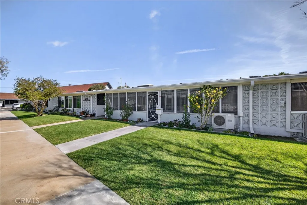 1200 Canoe Brook Drive 19d, Seal Beach, California 90740 home-pic-4