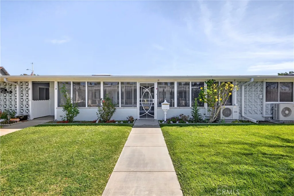 1200 Canoe Brook Drive 19d, Seal Beach, California 90740 home-pic-1