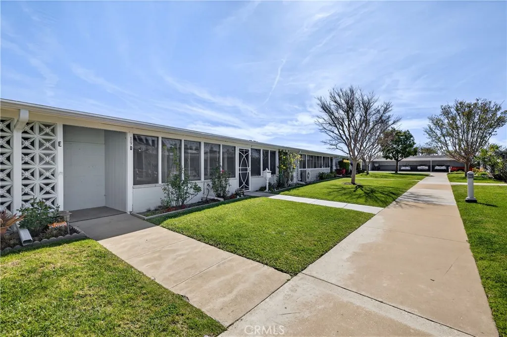 1200 Canoe Brook Drive 19d, Seal Beach, California 90740 home-pic-3