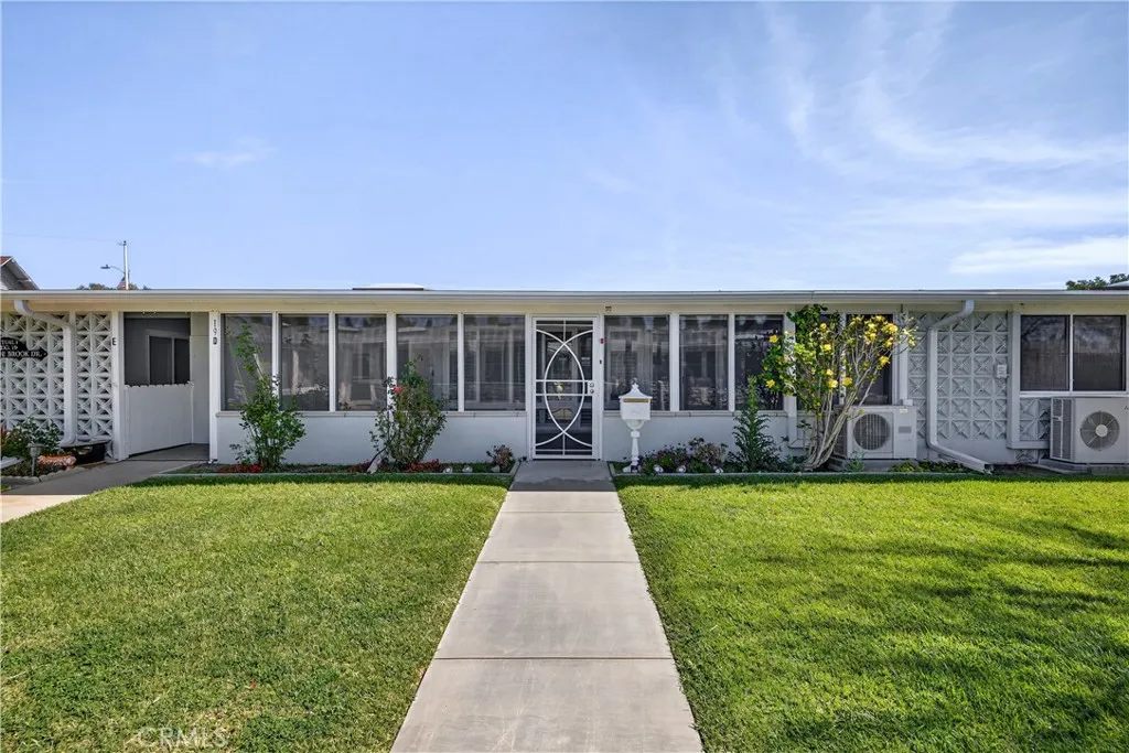 1200 Canoe Brook Drive 19d, Seal Beach, California 90740 home-pic-2