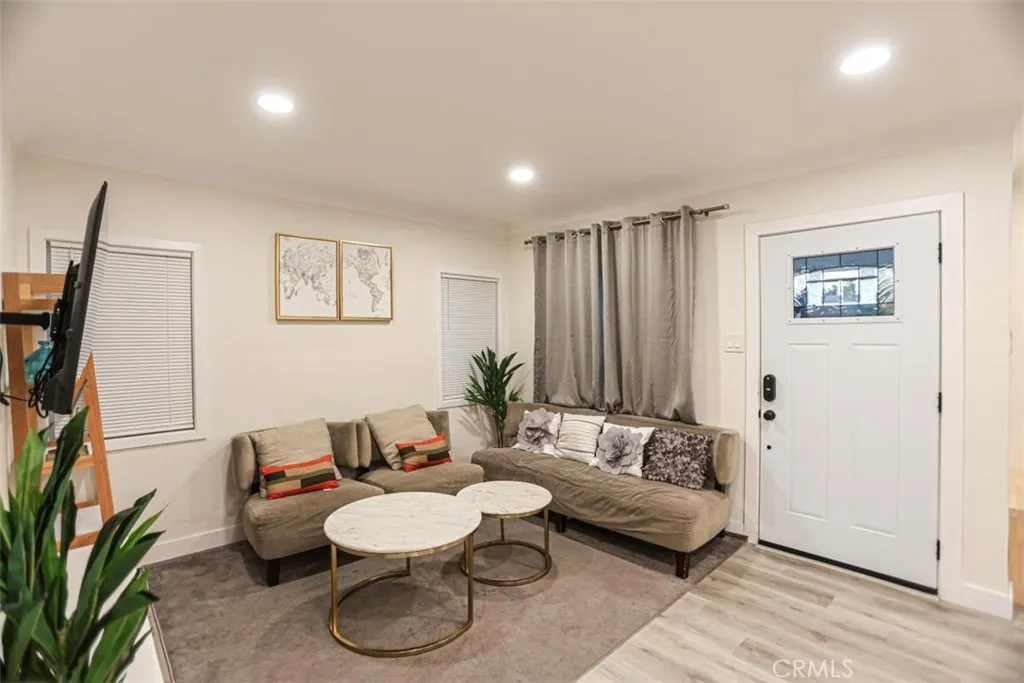 6792 Gaviota, Long Beach, California 90805 home-pic-15