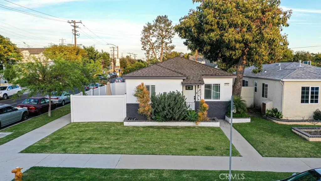 6792 Gaviota, Long Beach, California 90805 home-pic-1