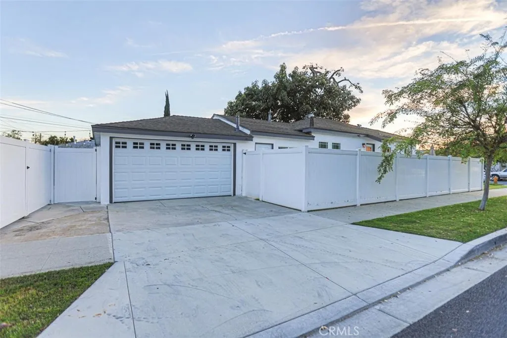6792 Gaviota, Long Beach, California 90805 home-pic-3