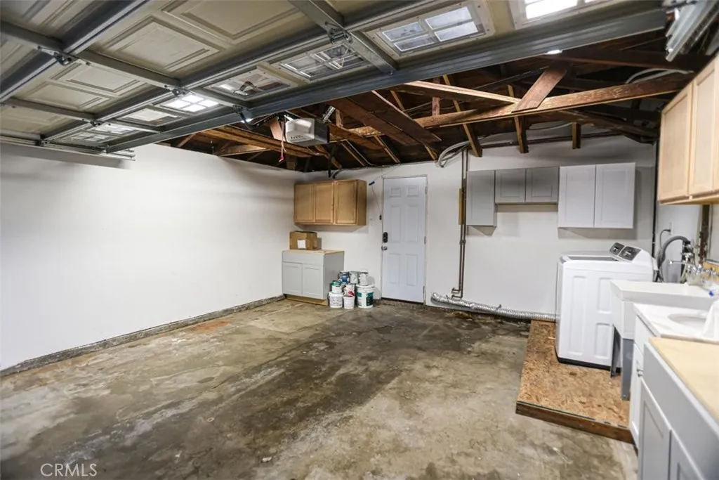 6792 Gaviota, Long Beach, California 90805 home-pic-28