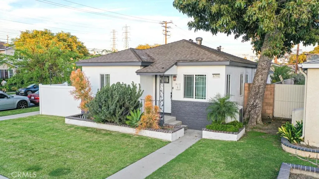 6792 Gaviota, Long Beach, California 90805 home-pic-2