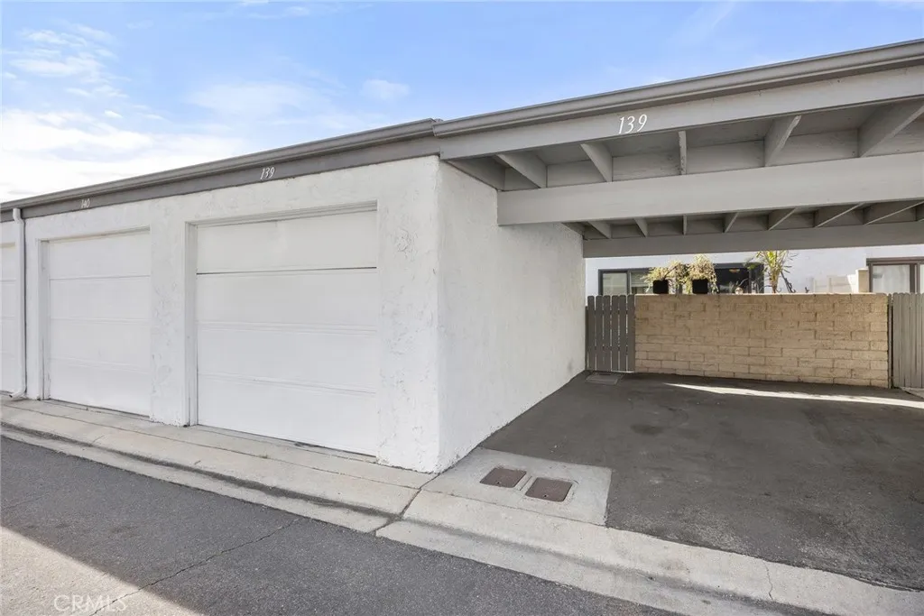 1910 W Palmyra Avenue 139, Orange, California 92868 home-pic-29