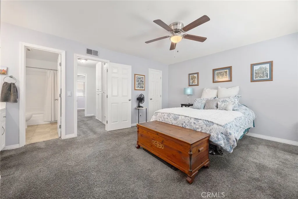 1910 W Palmyra Avenue 139, Orange, California 92868 home-pic-16