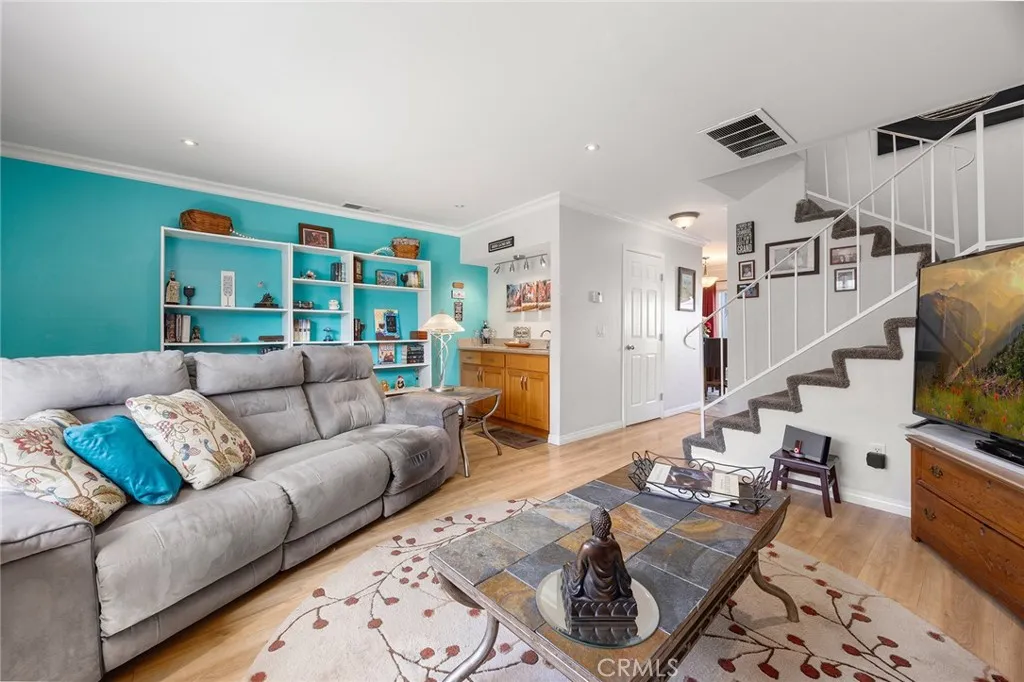 1910 W Palmyra Avenue 139, Orange, California 92868 home-pic-7