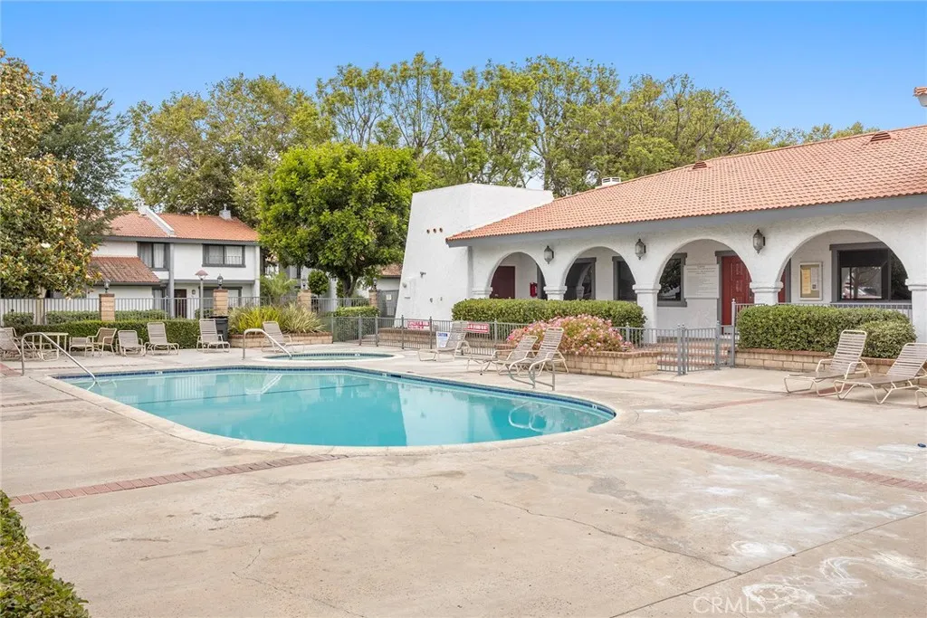 1910 W Palmyra Avenue 139, Orange, California 92868 home-pic-31