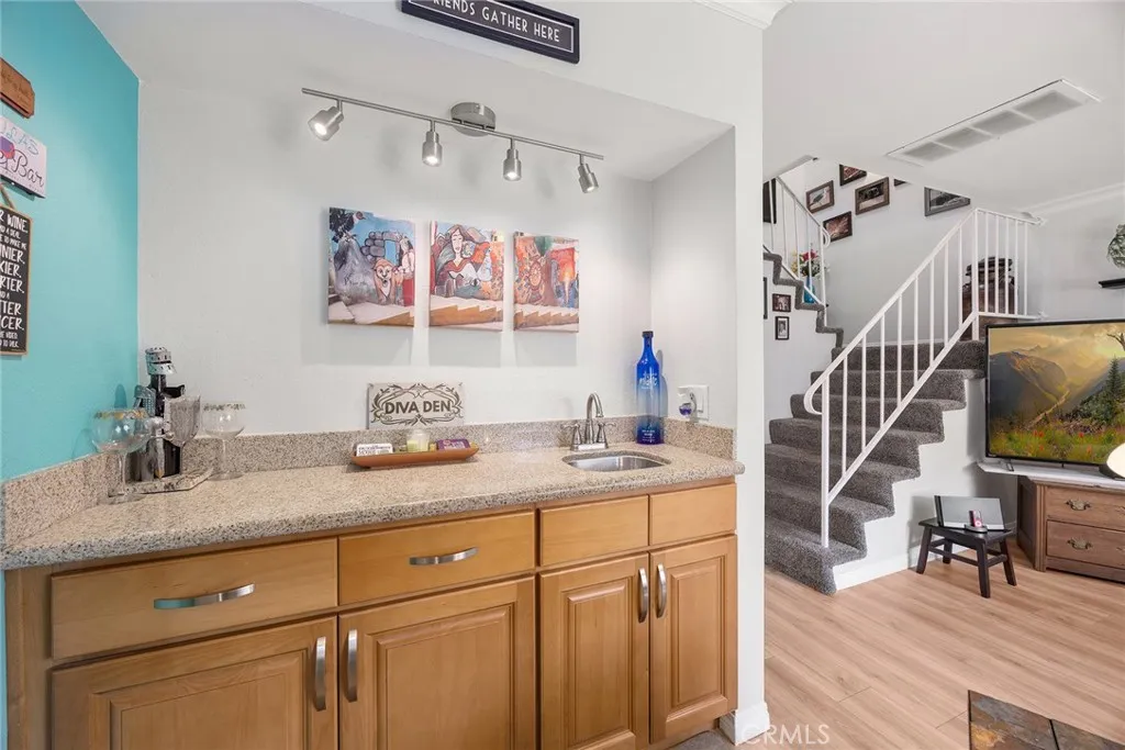 1910 W Palmyra Avenue 139, Orange, California 92868 home-pic-8
