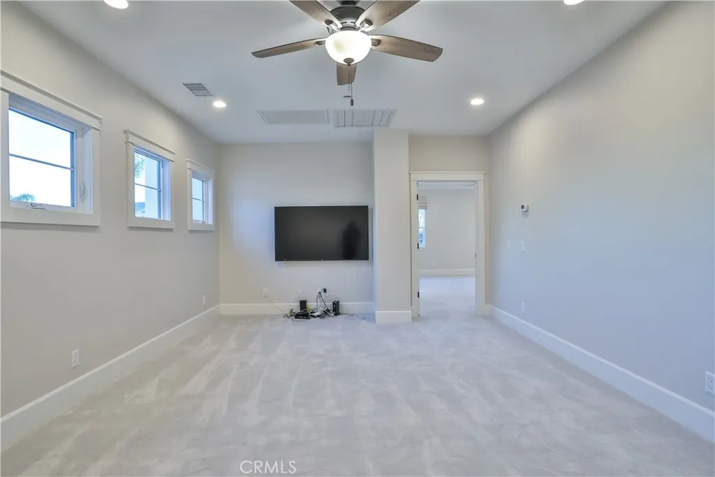 30361 Clear Water, Canyon Lake, California 92587 home-pic-47