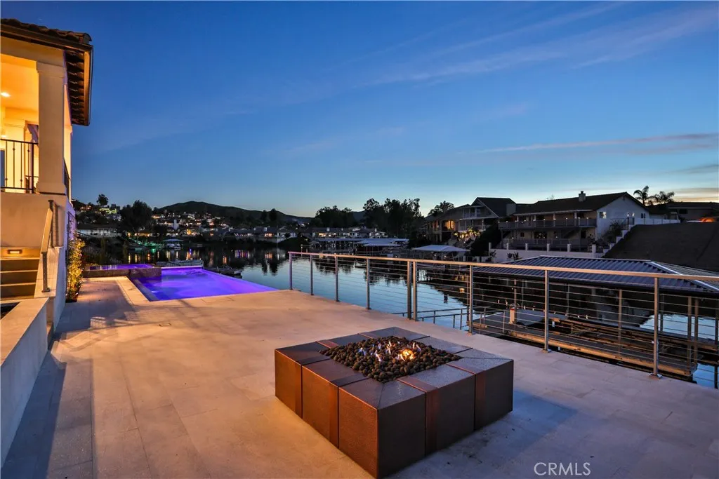 30361 Clear Water, Canyon Lake, California 92587 home-pic-10