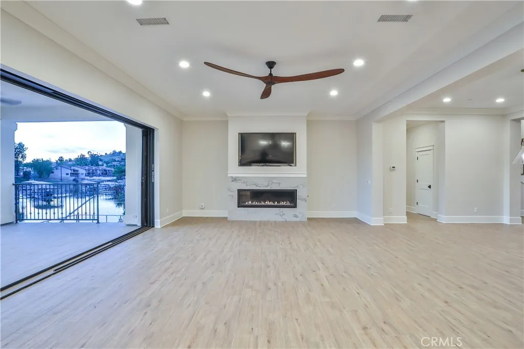 30361 Clear Water, Canyon Lake, California 92587 home-pic-18