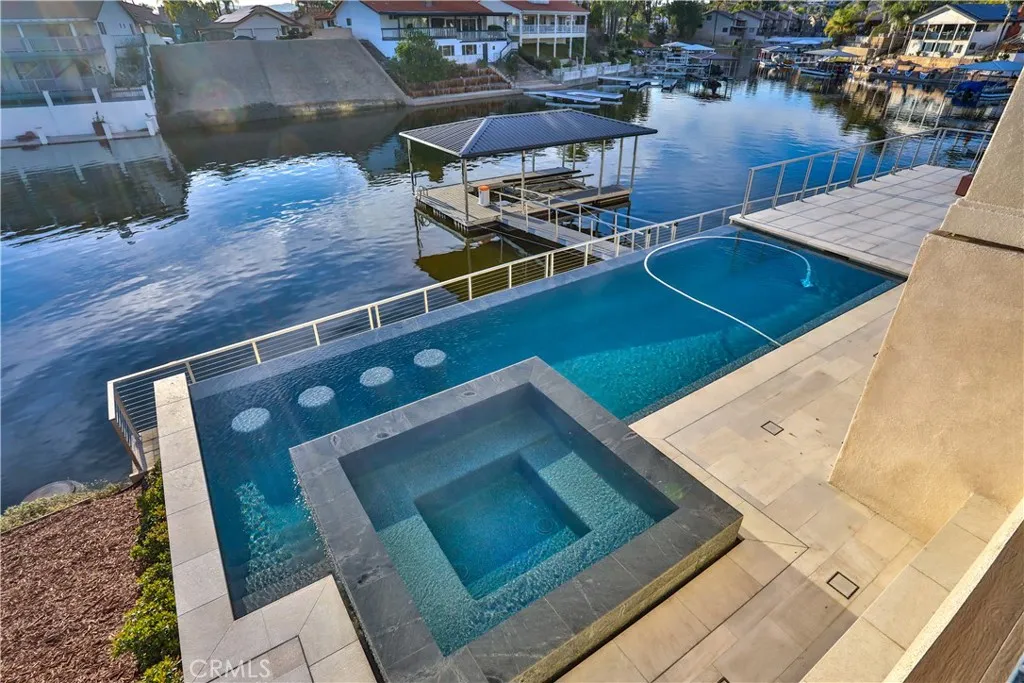 30361 Clear Water, Canyon Lake, California 92587 home-pic-61