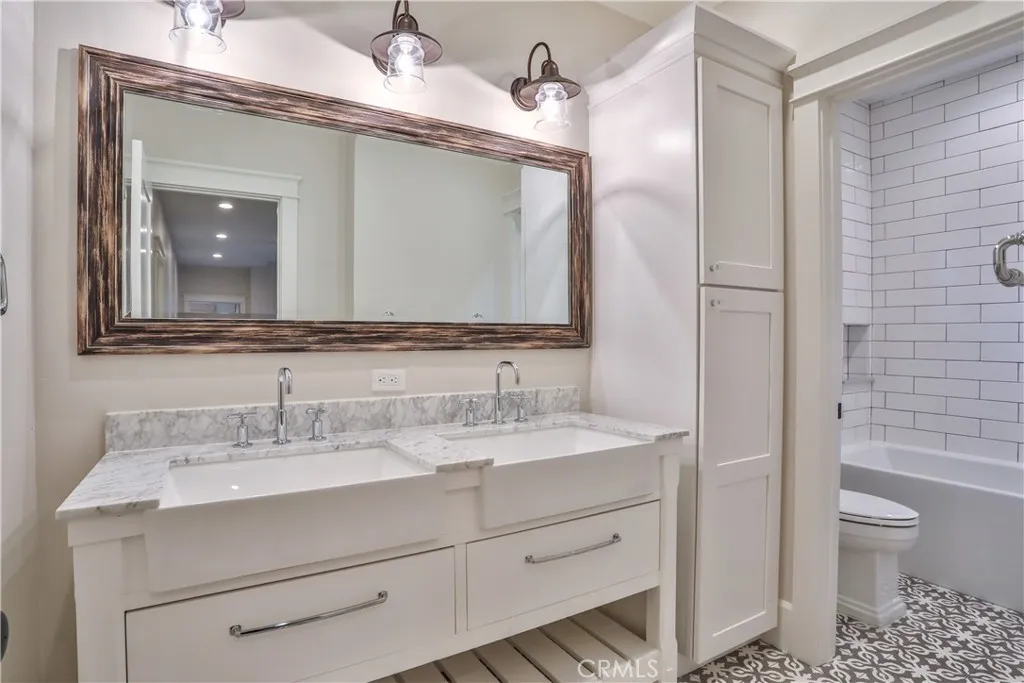 30361 Clear Water, Canyon Lake, California 92587 home-pic-39