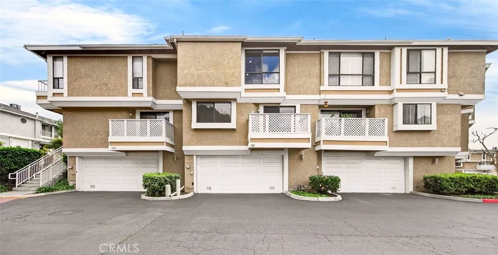 102 S Seneca Ci2, Anaheim, California 92805 home-pic-1