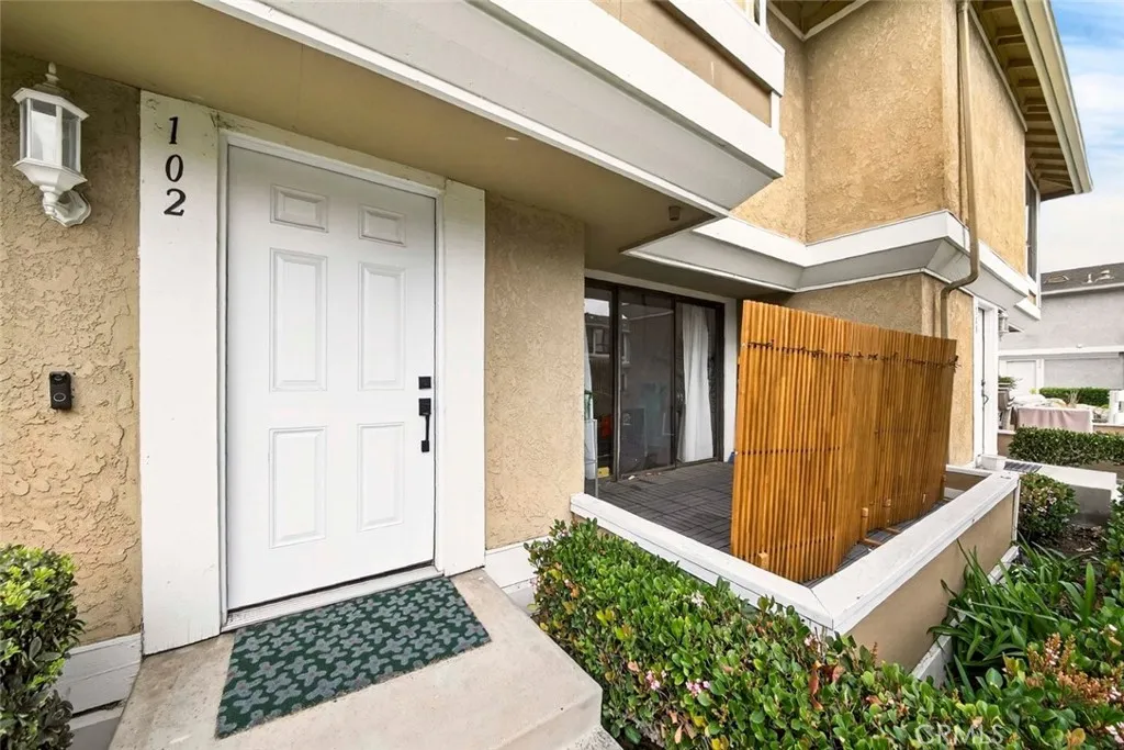 102 S Seneca Ci2, Anaheim, California 92805 home-pic-6