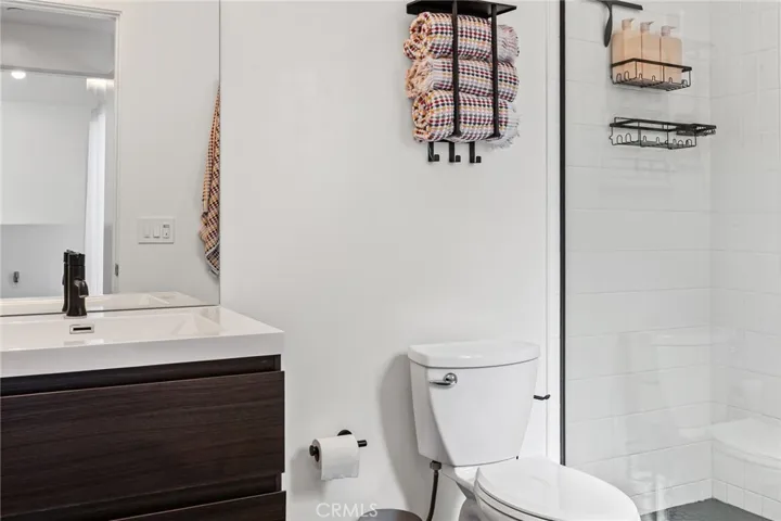 265 Bridge 104, San Luis Obispo, California 93401