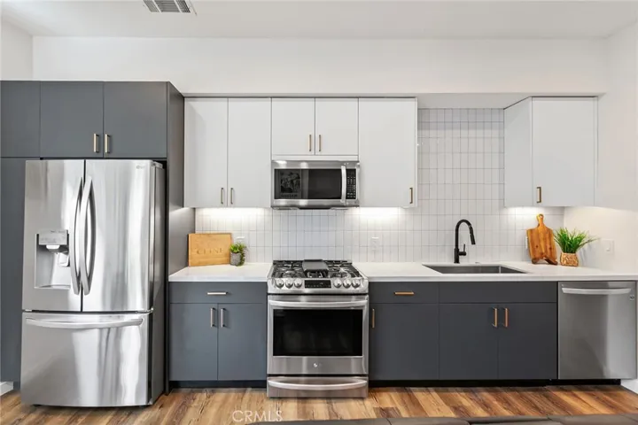 265 Bridge 104, San Luis Obispo, California 93401